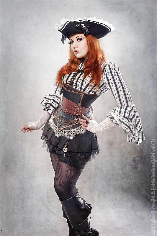25P Costume I