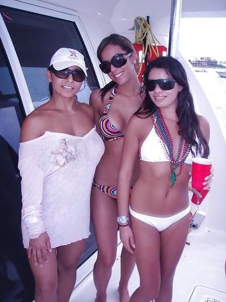 15P Milf latina on a boat