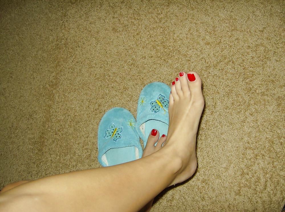 10P My wife 2 (serbian feet)