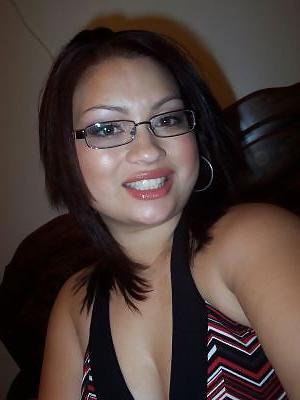 11P Thick milf latina with huge tits