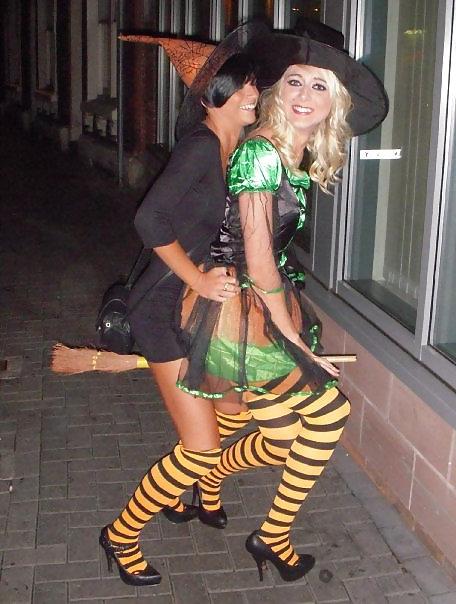 25P Slutz in fancy dress 2