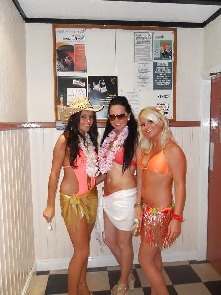 25P Slutz in fancy dress 2