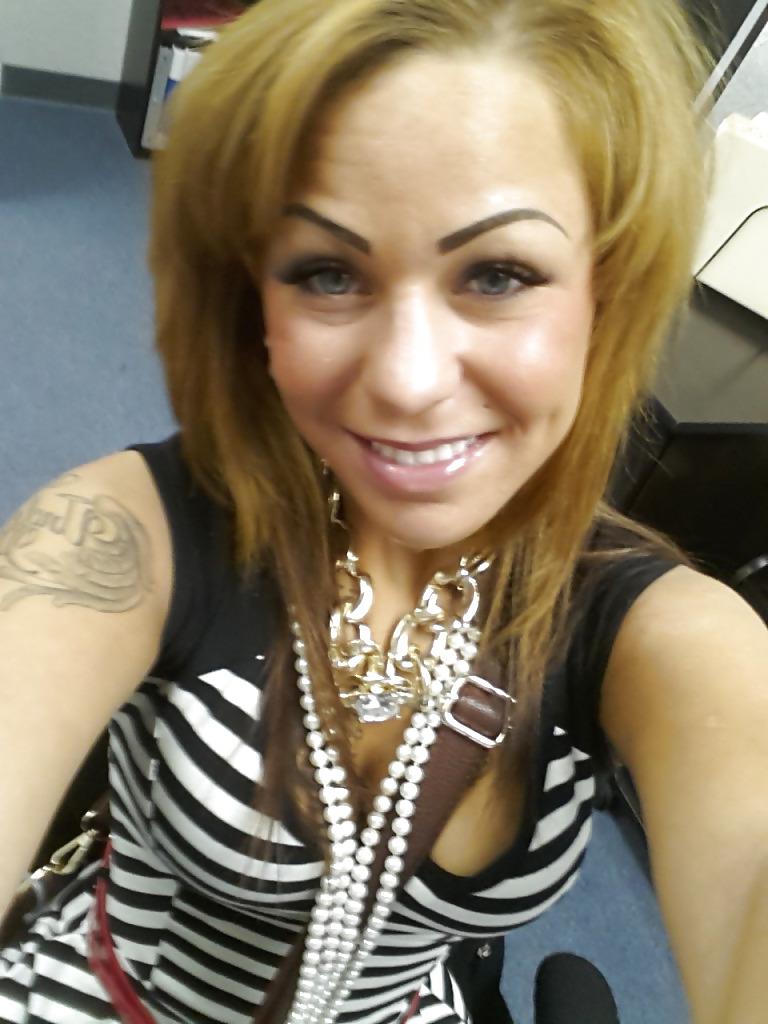 8P Saggy little tits