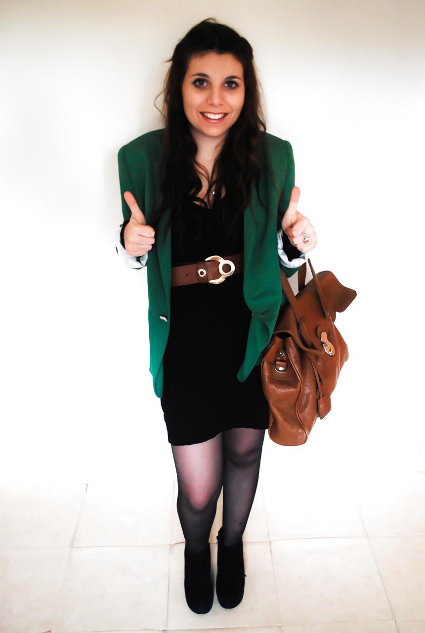 25P French Bloggers Mode with sexy legs 31