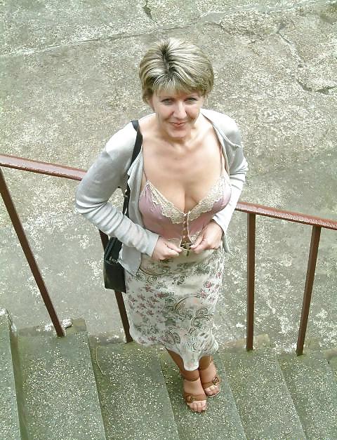 24P Dirty wife