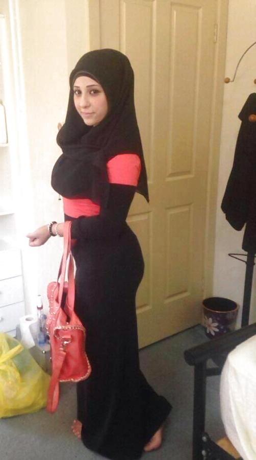 25P Arab sluts need dick