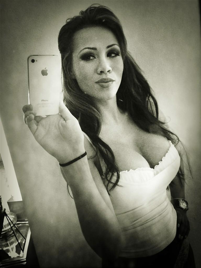 25P Lara Leverence - Playboy Slut