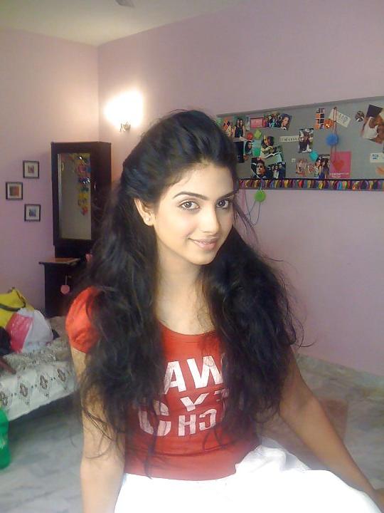 23P Random Pakistani Bitches for Big Black Cocks 2