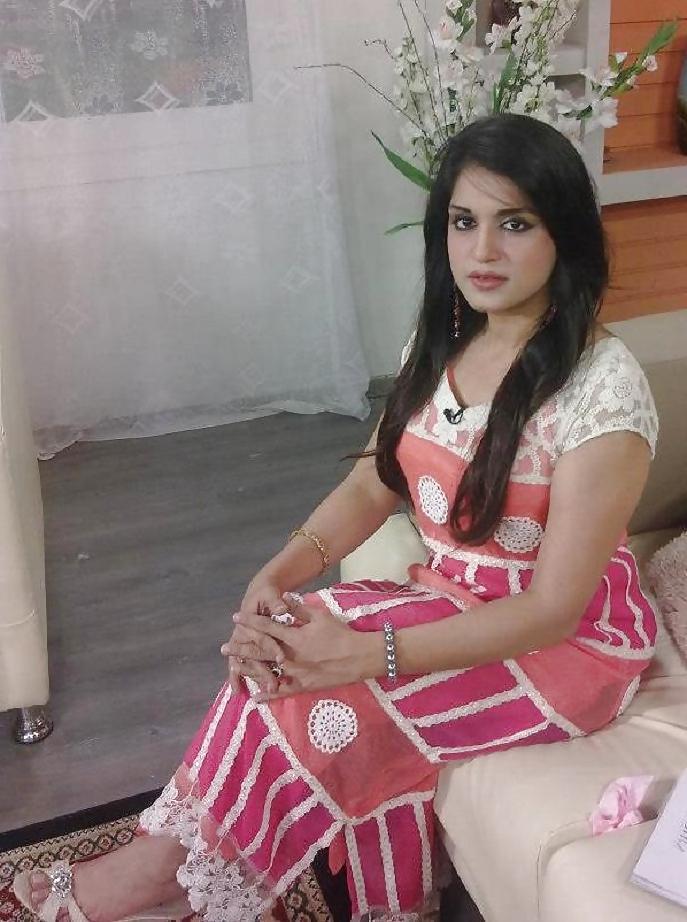 23P Random Pakistani Bitches for Big Black Cocks 2