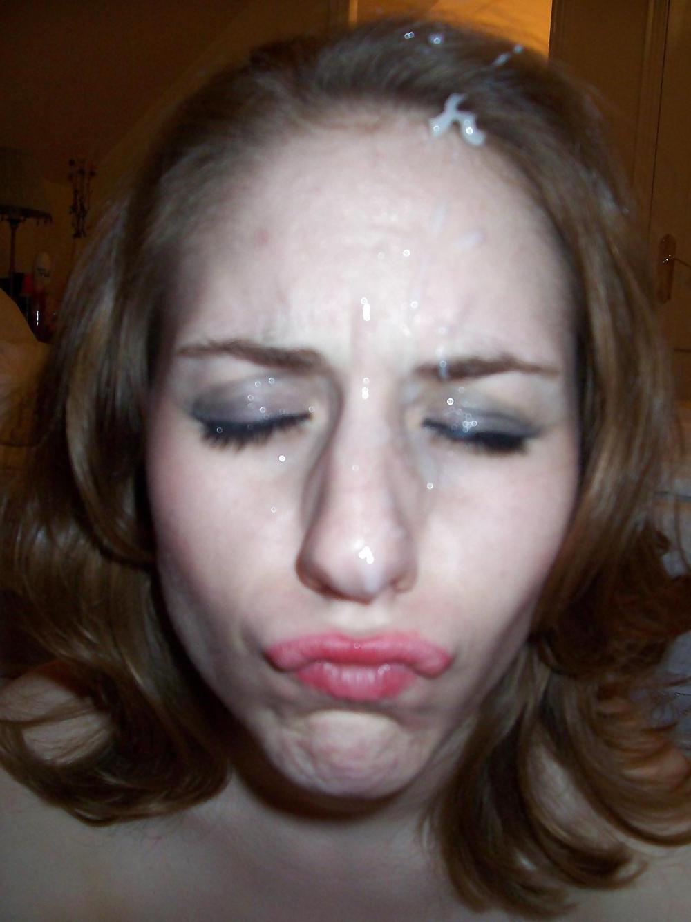 25P Submissive little red lips slut