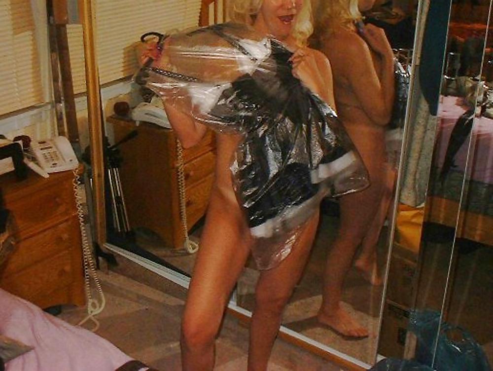 10P JENNY FRENCH MAID