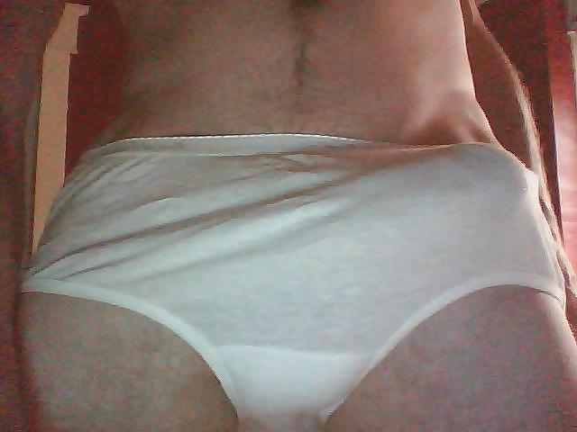 5P Wearing dirty panties