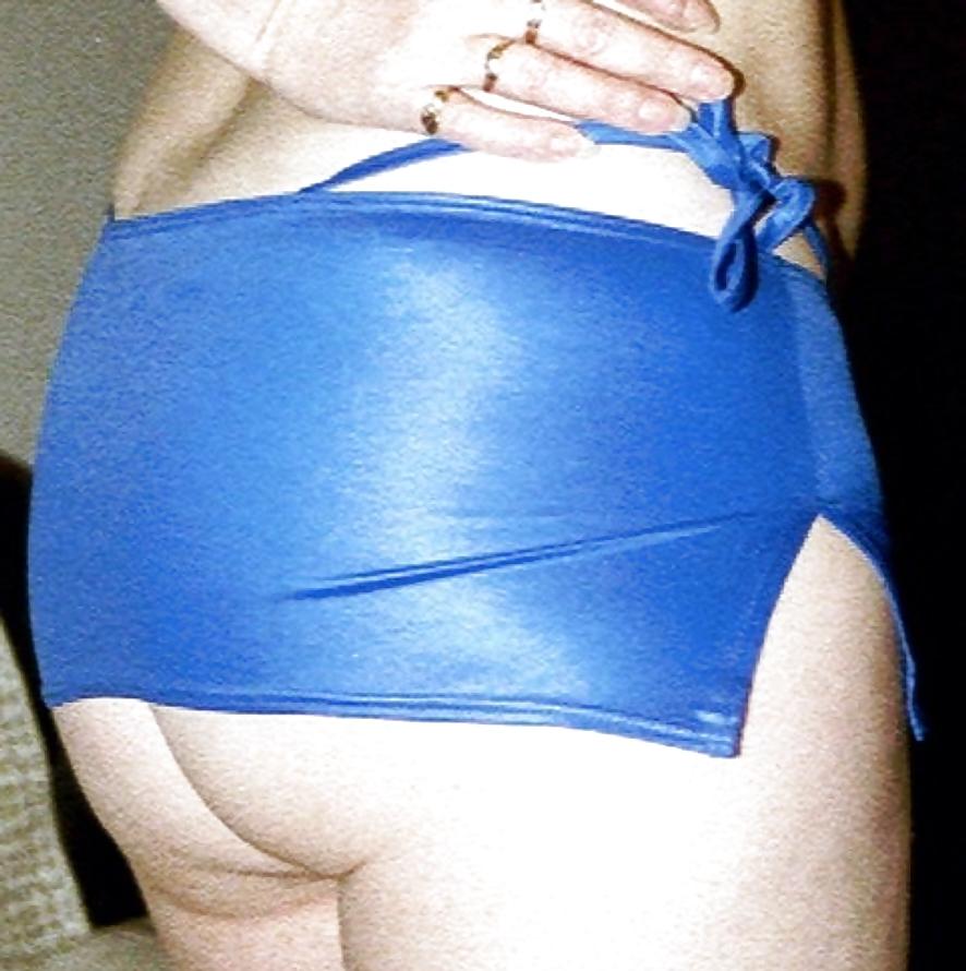 10P SAG - Babe's Hot Body In A Sexy Blue Bikini & Miniskirt 03