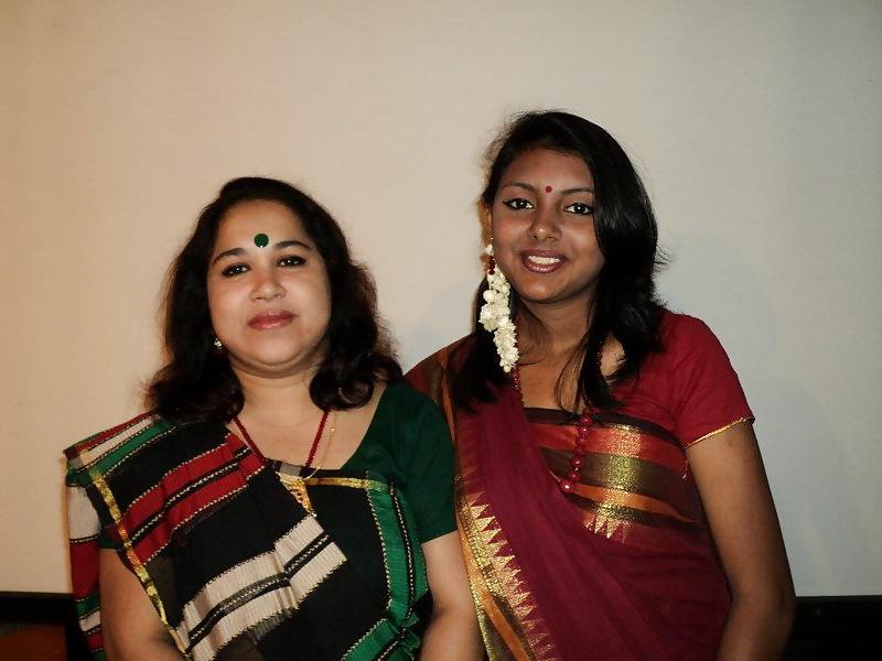 25P Mukta: Nephew's Busty half-Indian Wife. Comment and fake
