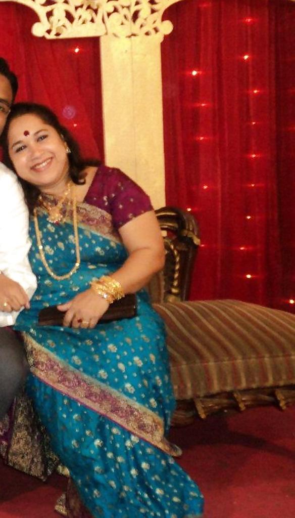 25P Mukta: Nephew's Busty half-Indian Wife. Comment and fake