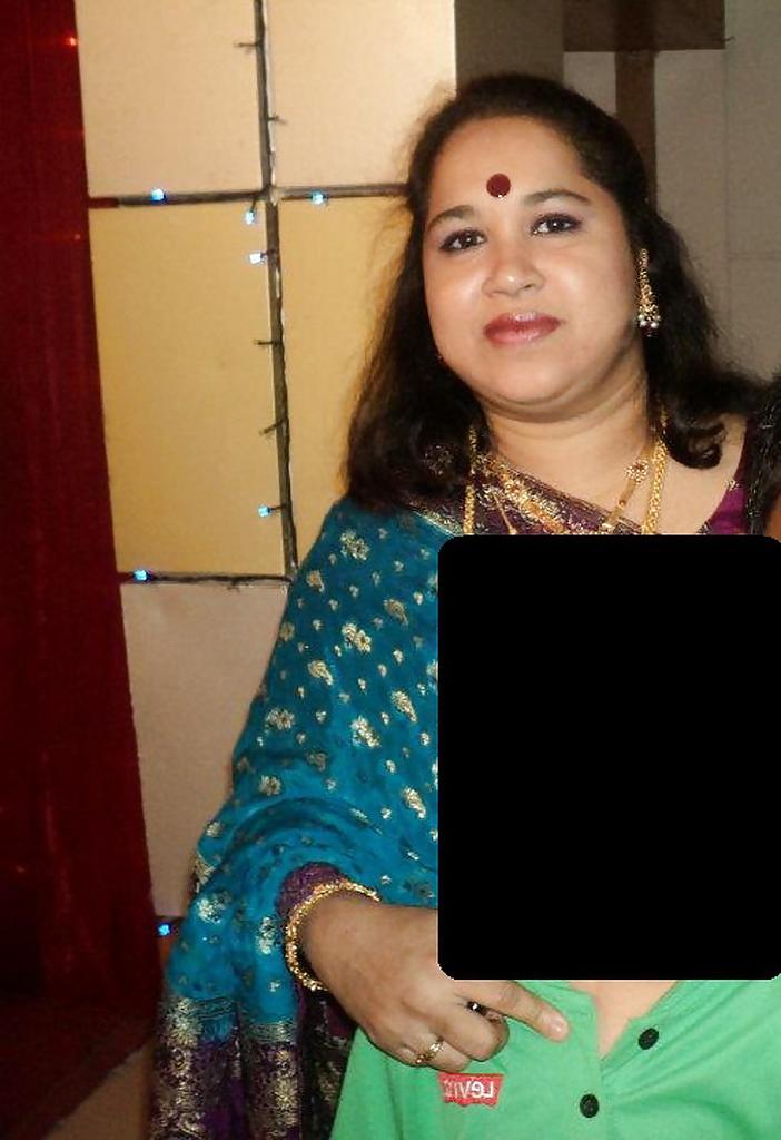 25P Mukta: Nephew's Busty half-Indian Wife. Comment and fake