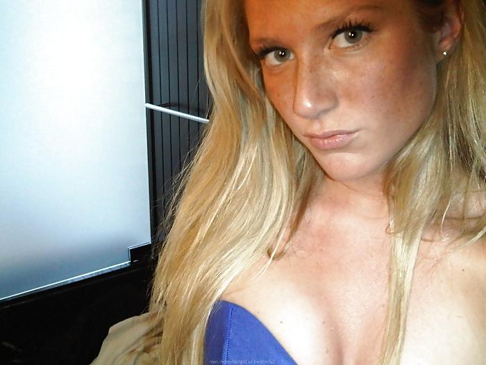 20P Blonde Freckled Beauty