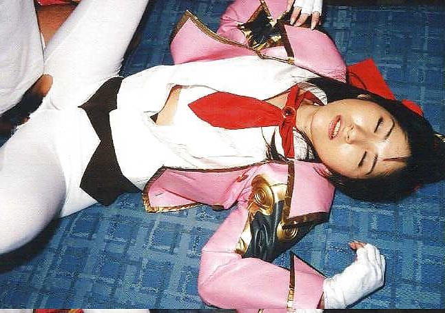 25P Japanese costume player