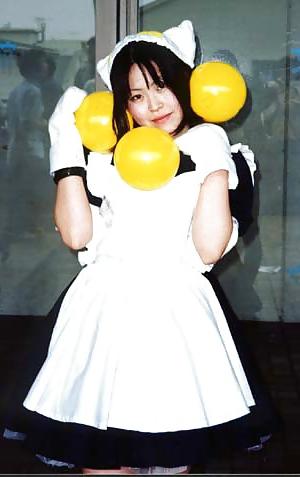 25P Japanese costume player