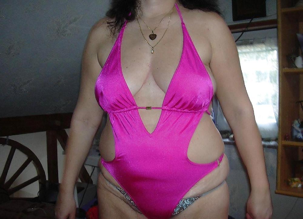 11P Fitting swimsuit
