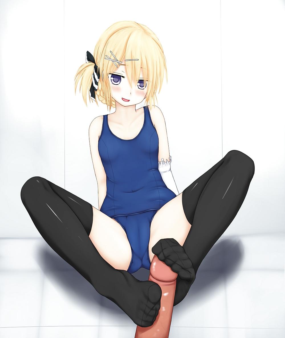 25P Sweaty Stinky Hentai Gurl Feets