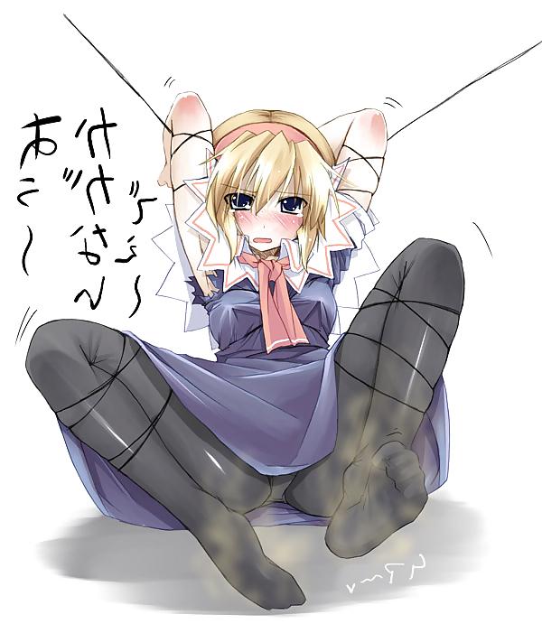 25P Sweaty Stinky Hentai Gurl Feets