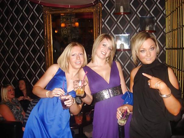 12P Schmutzige britische MILF von der Arbeit...