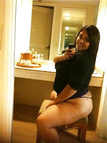 7P Thick latina milf