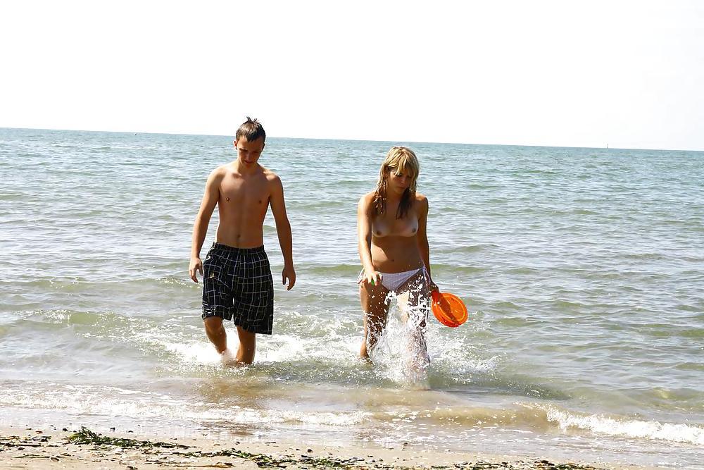 25P Topless European Teens - COMMENT THEM DIRTY 