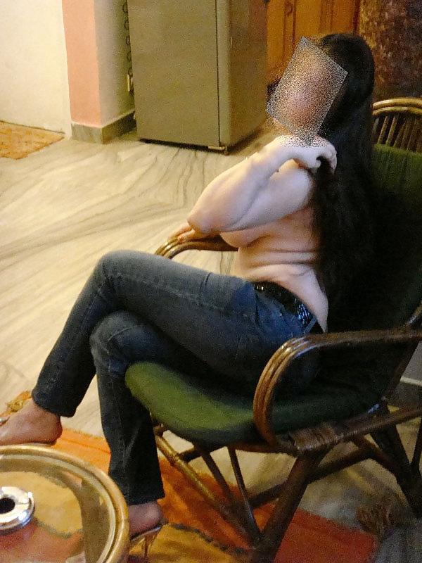 20P Pakistani sexy ladies 2