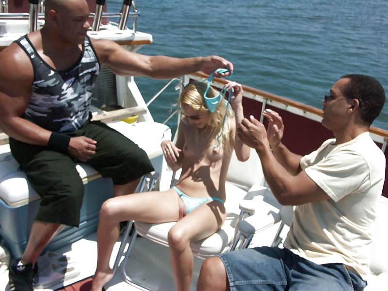 15P Randy Rodman's Bang Boat & Her First Big Cock Shoots