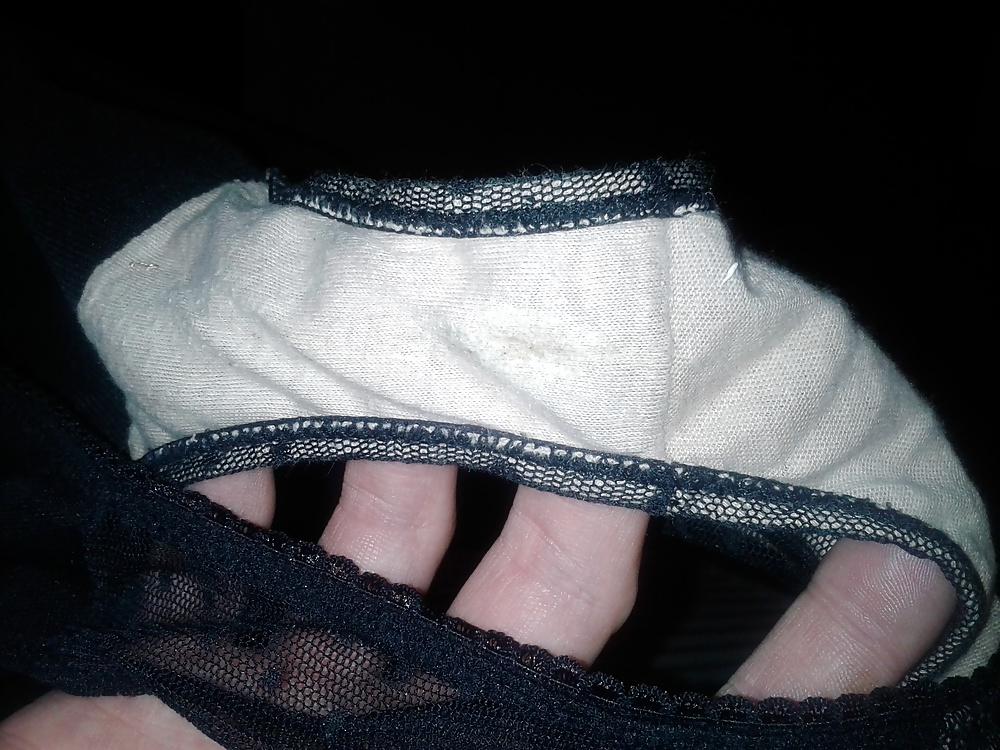 11P Dirty thongs panties of sis in law