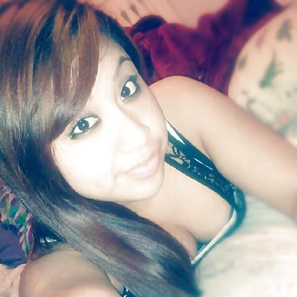 22P Liselda another virgin. leave dirty comments