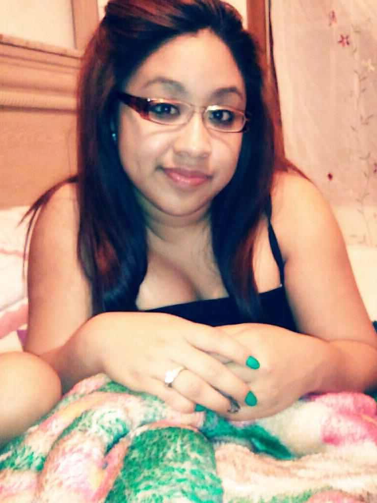 22P Liselda another virgin. leave dirty comments