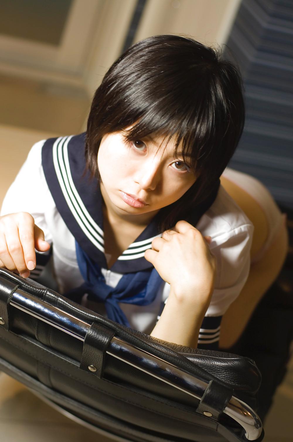 25P School Girl Cosplay