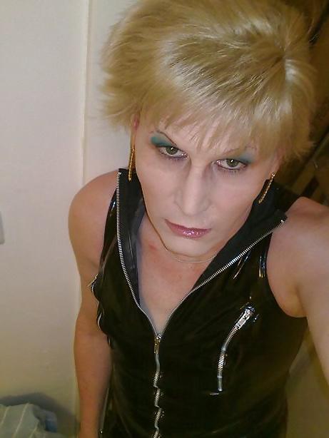19P Dressing Up