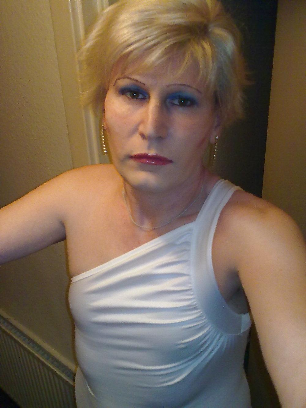 19P Dressing Up