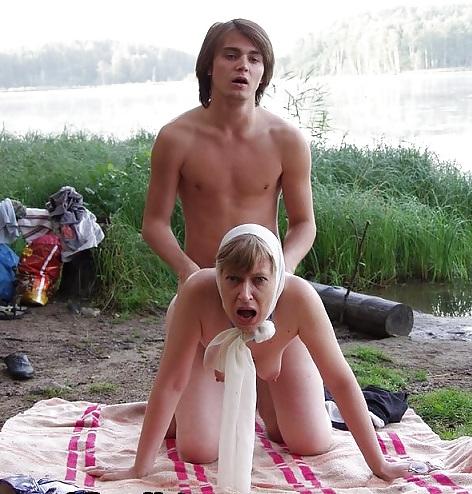 13P Mature and boy outside fuck