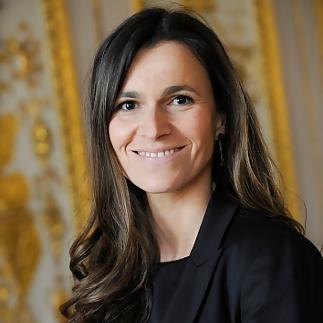 12P Hot French politician Aurelie Filippetti 