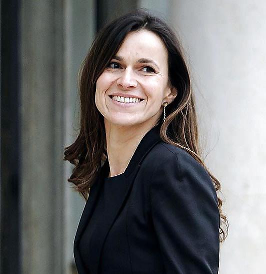 12P Hot French politician Aurelie Filippetti 