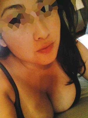 6P Thick latina milf