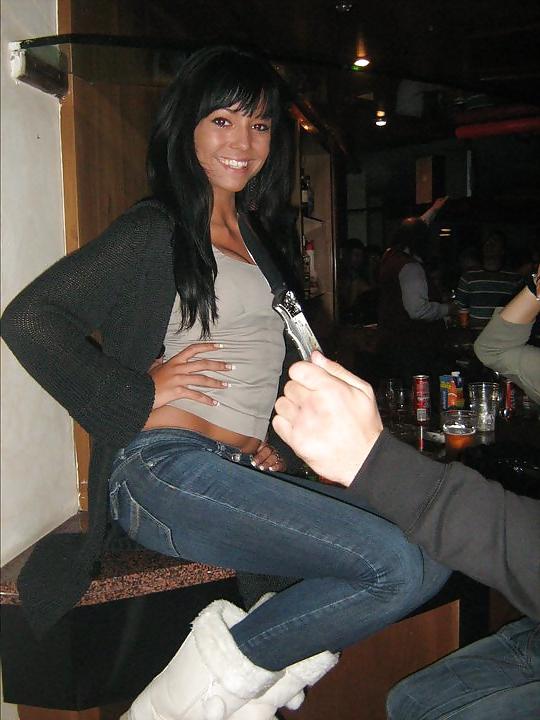 25P SERBIAN GIRLS