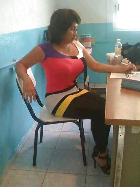 18P Maestra lista para el examen oral