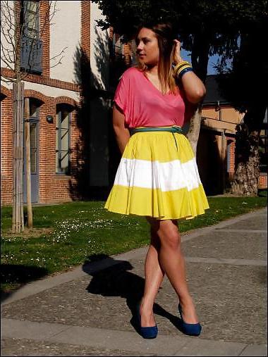 20P French bloggers Mode with sexy legs 4