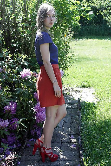 20P French bloggers Mode with sexy legs 4