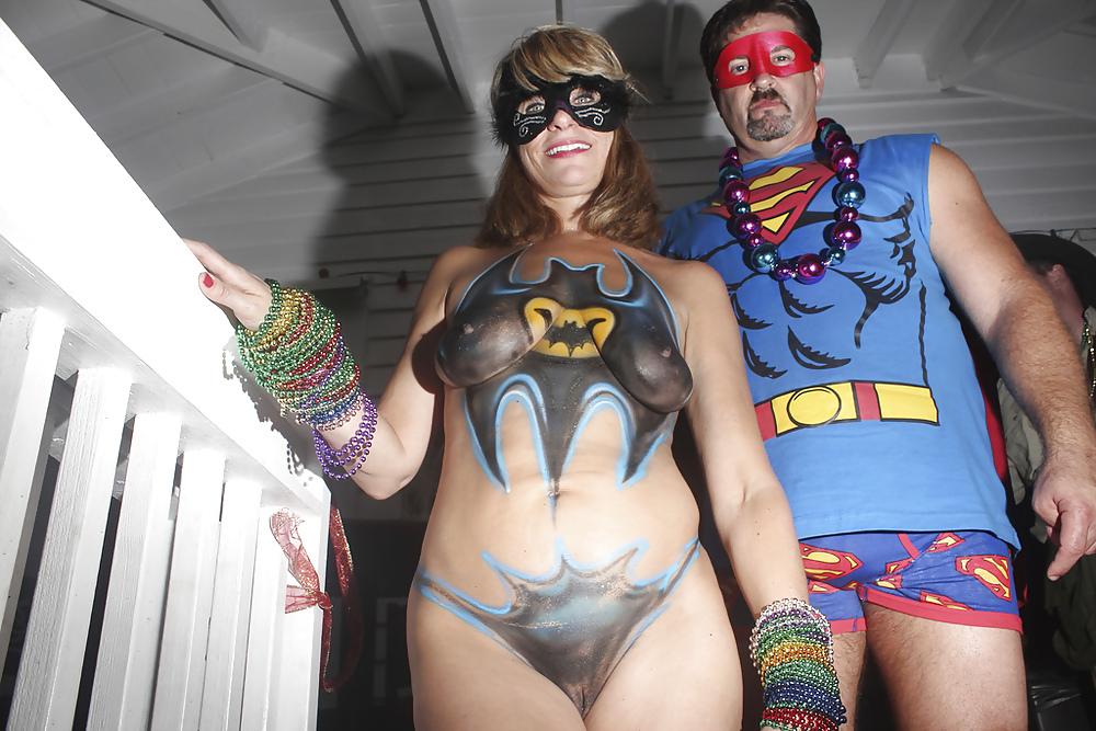 15P Painted Female Exhibitionists - Cosplay 4
