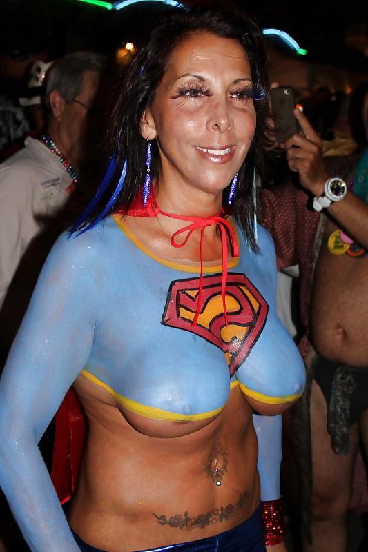 15P Painted Female Exhibitionists - Cosplay 4