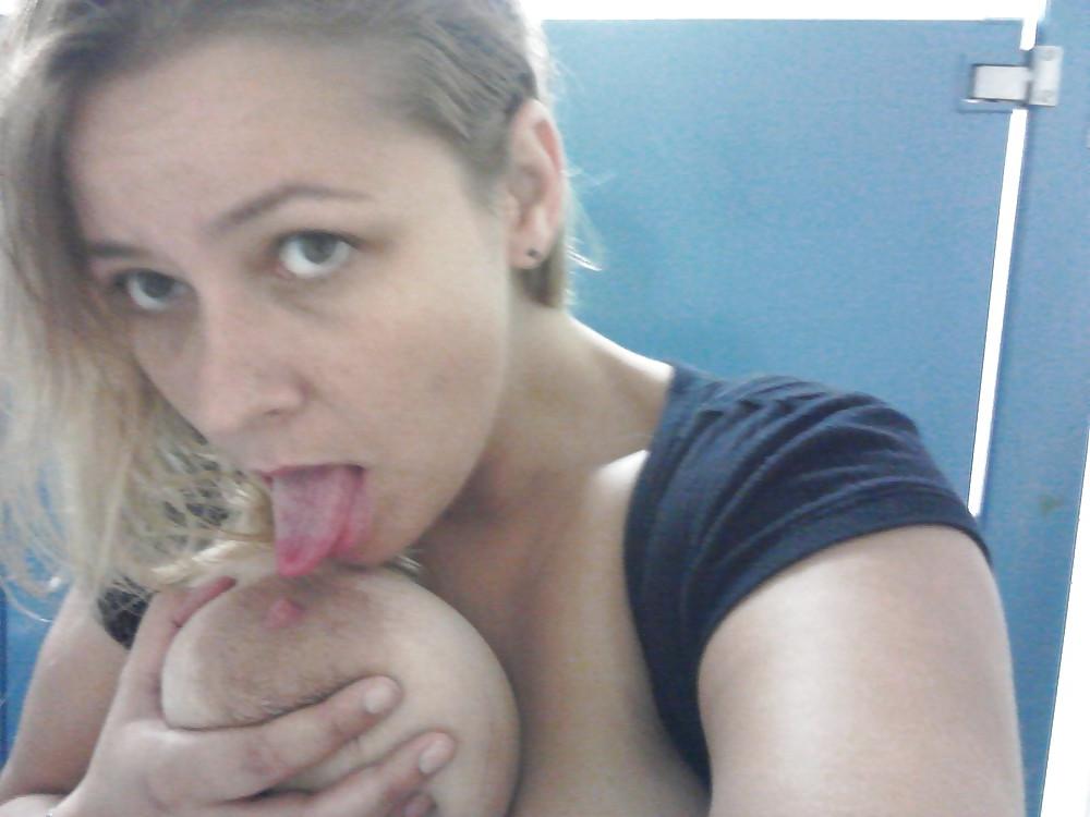 25P Busty Milf.