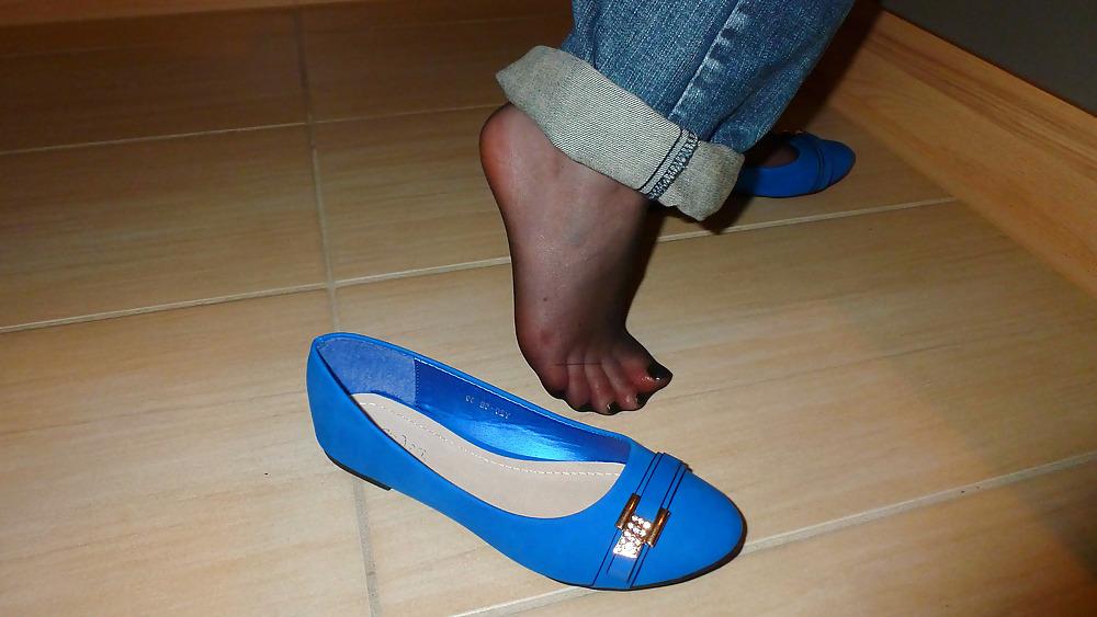 25P Black Nylons new blue Flats