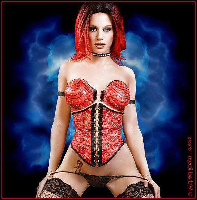 7P More body painting